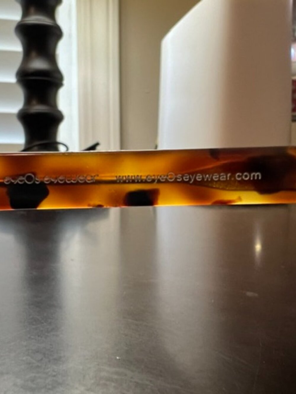 Reading glasses - clear and tortoise - Picture 9 of 10